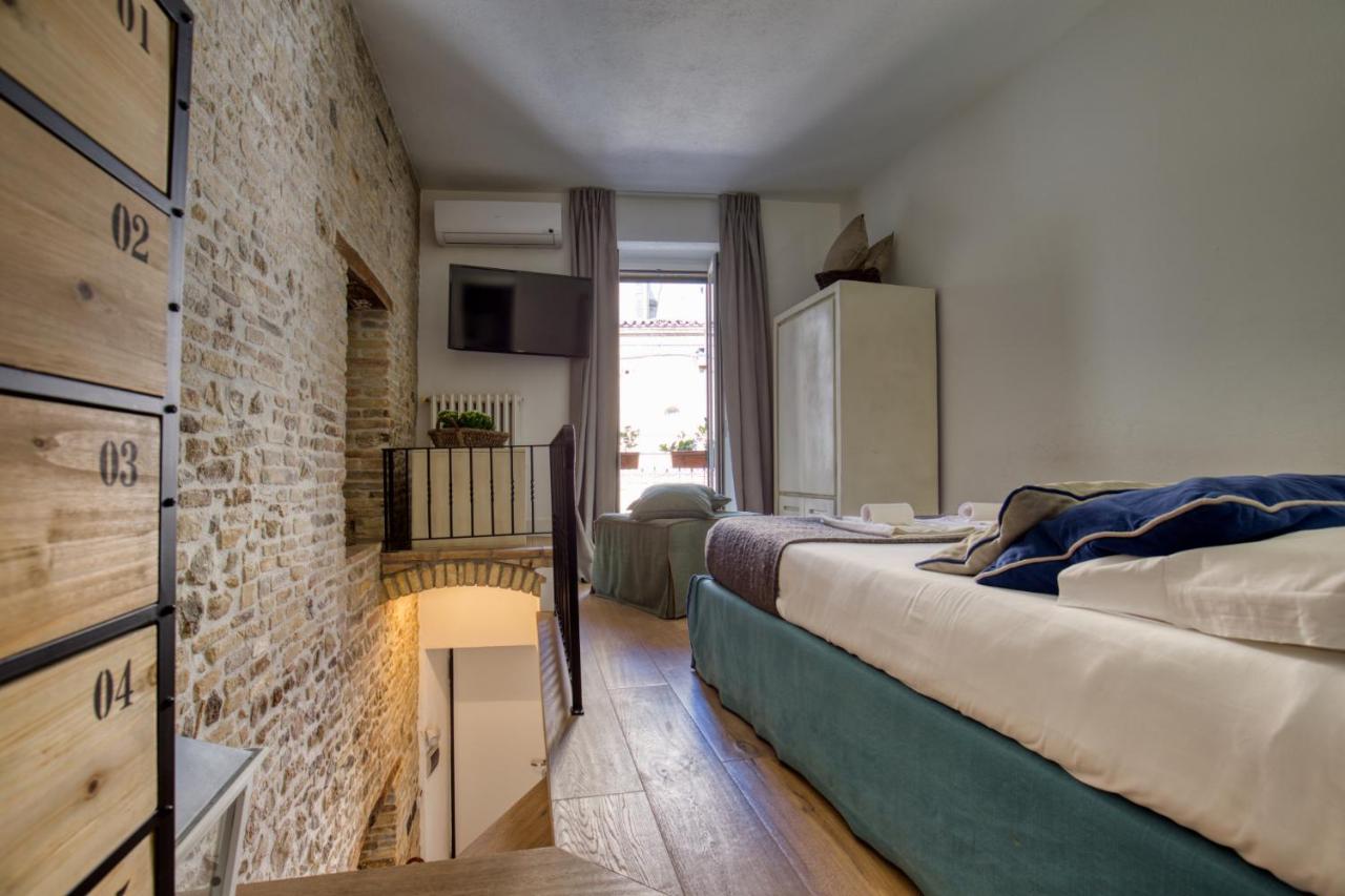 Bed and Breakfast Residenza Amblingh Vasto Esterno foto