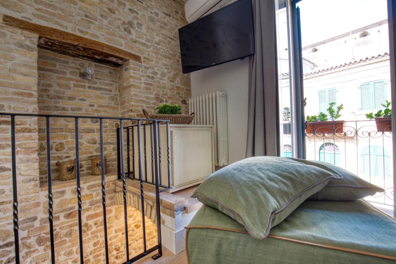 Bed and Breakfast Residenza Amblingh Vasto Esterno foto