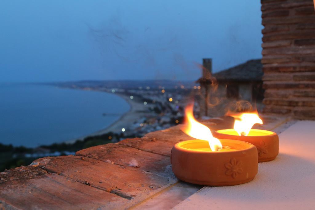 Bed and Breakfast Residenza Amblingh Vasto Esterno foto