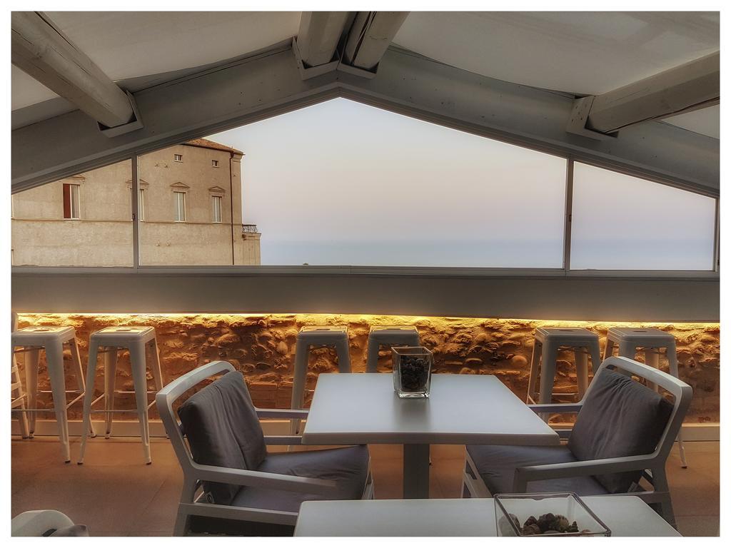 Bed and Breakfast Residenza Amblingh Vasto Esterno foto